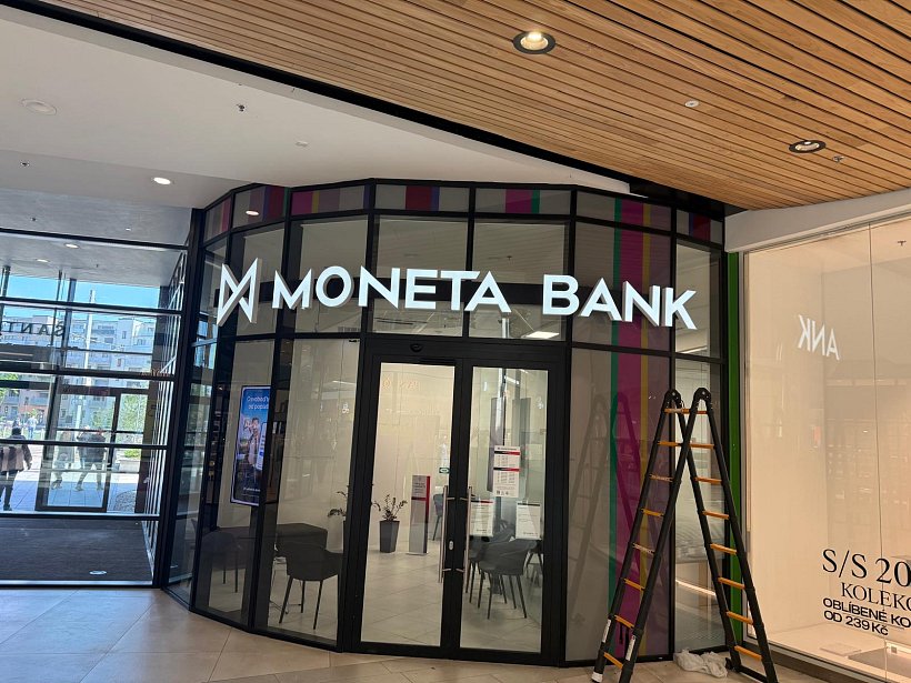 MONETA Galerie Šantovka
