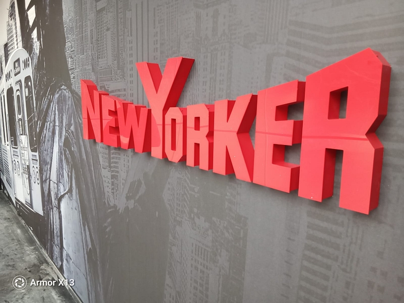 NEW YORKER Olympia